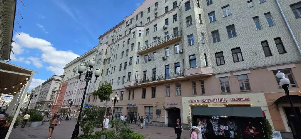 Продается 3-комнатная квартира - Фото 1