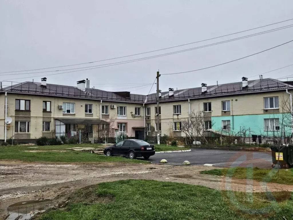 2-к кв. Крым, Сакский район, с. Суворовское ул. Суворовская, 25 (52.7 ... - Фото 1