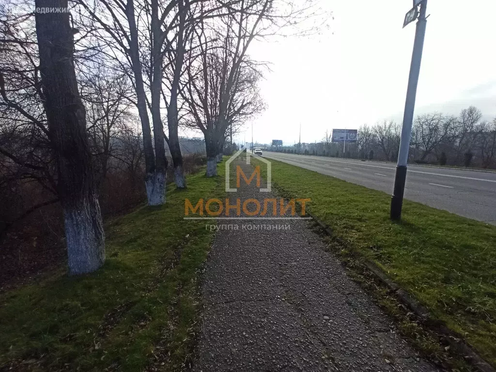 Участок в Горячий Ключ, улица Революции (100 м) - Фото 0