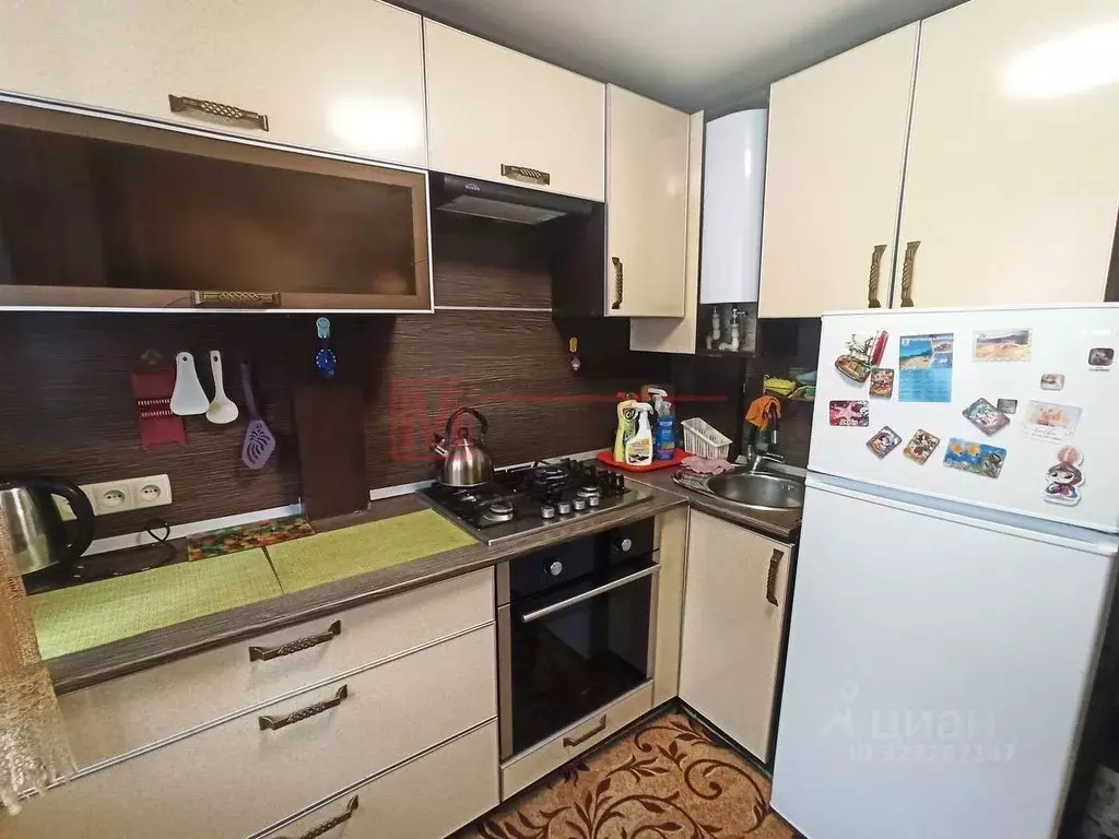 2-к кв. Белгородская область, Старый Оскол ул. Ленина, 42 (42.0 м) - Фото 1