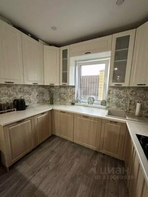 Дом в Красноярский край, Красноярск Даурская ул., 13/134 (170 м) - Фото 1
