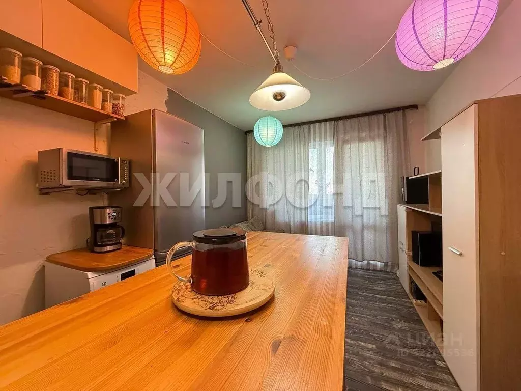 2-к кв. Новосибирская область, Новосибирск ул. Николая Сотникова, 6 ... - Фото 1