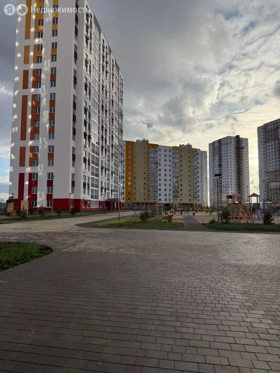 1-комнатная квартира: Уфа, проспект Дружбы Народов, 49 (37 м) - Фото 1