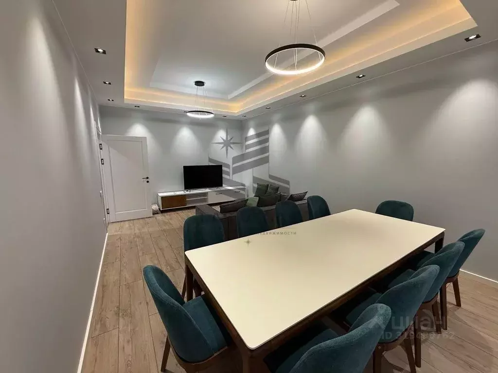 2-к кв. Татарстан, Казань ул. Оренбургский Тракт, 8Б (80.0 м) - Фото 1