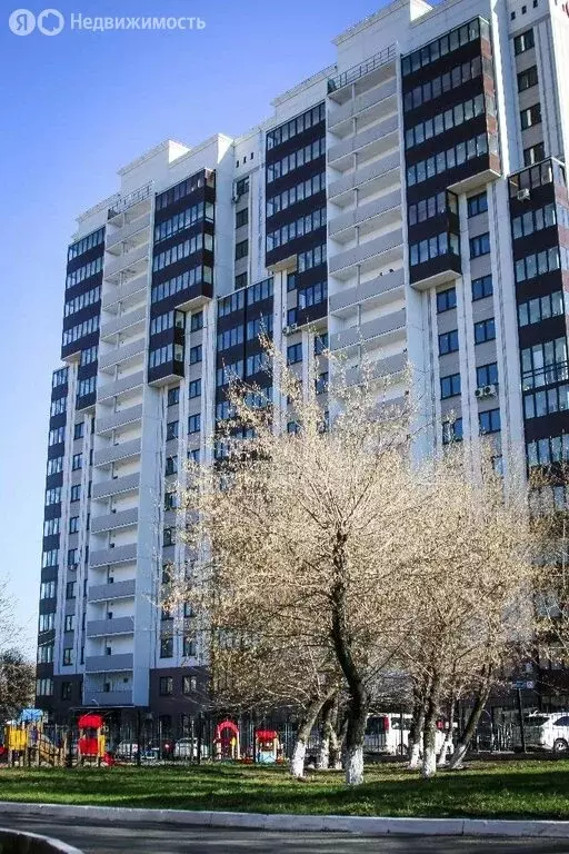 2-комнатная квартира: Челябинск, Российская улица, 269 (66.5 м) - Фото 2