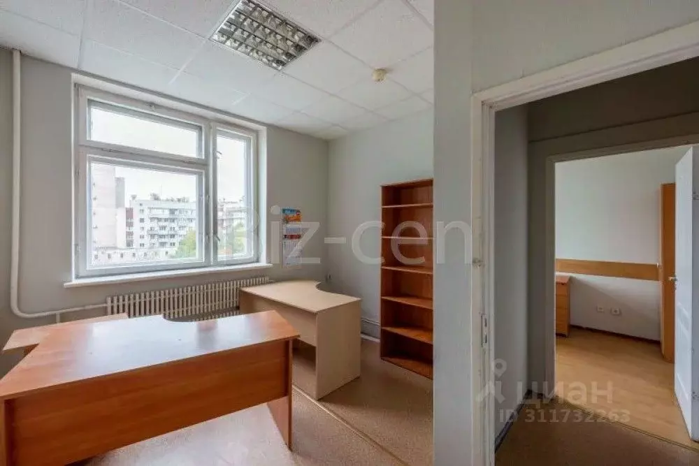 Офис в Санкт-Петербург пл. Конституции, 2 (1746 м) - Фото 1