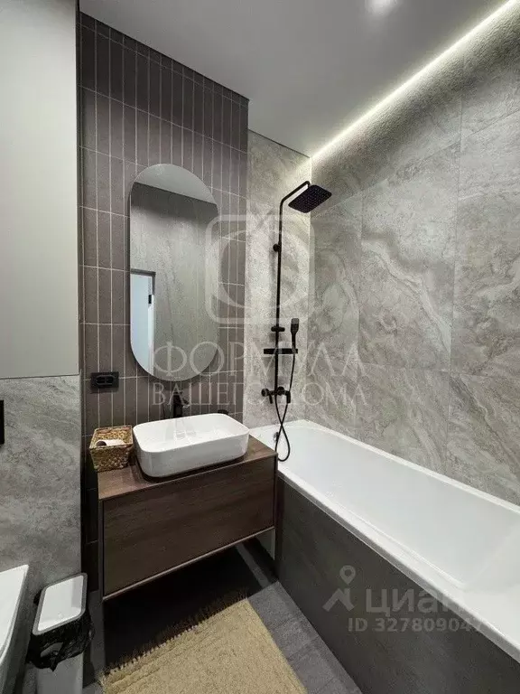 Дом в Свердловская область, Екатеринбург муниципальное образование, ... - Фото 1