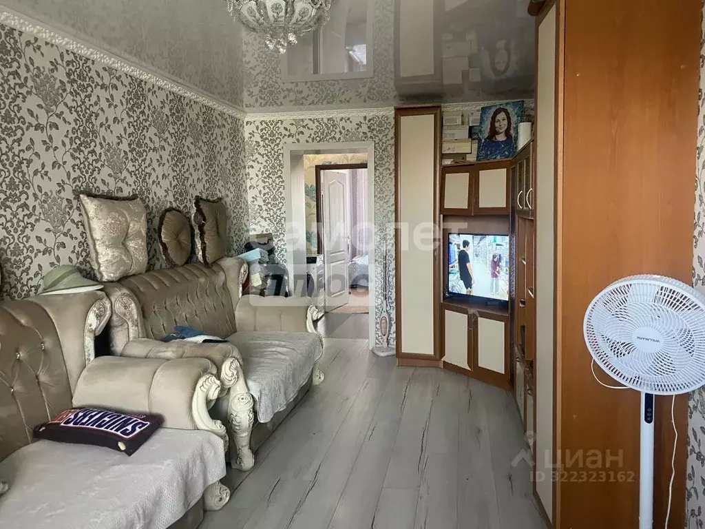 3-к кв. Челябинская область, с. Кизильское ул. Советская, 128Б (60.0 ... - Фото 1