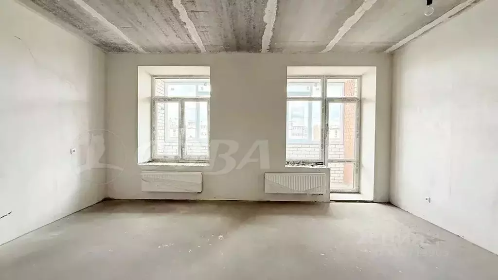 3-к кв. Тюменская область, Тюмень ул. Раушана Абдуллина, 5 (116.2 м) - Фото 1