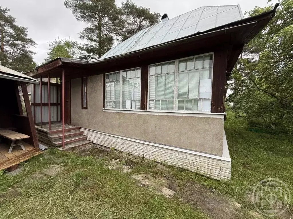 Дом в Ленинградская область, Кировский район, Горы-3 садовое ... - Фото 0