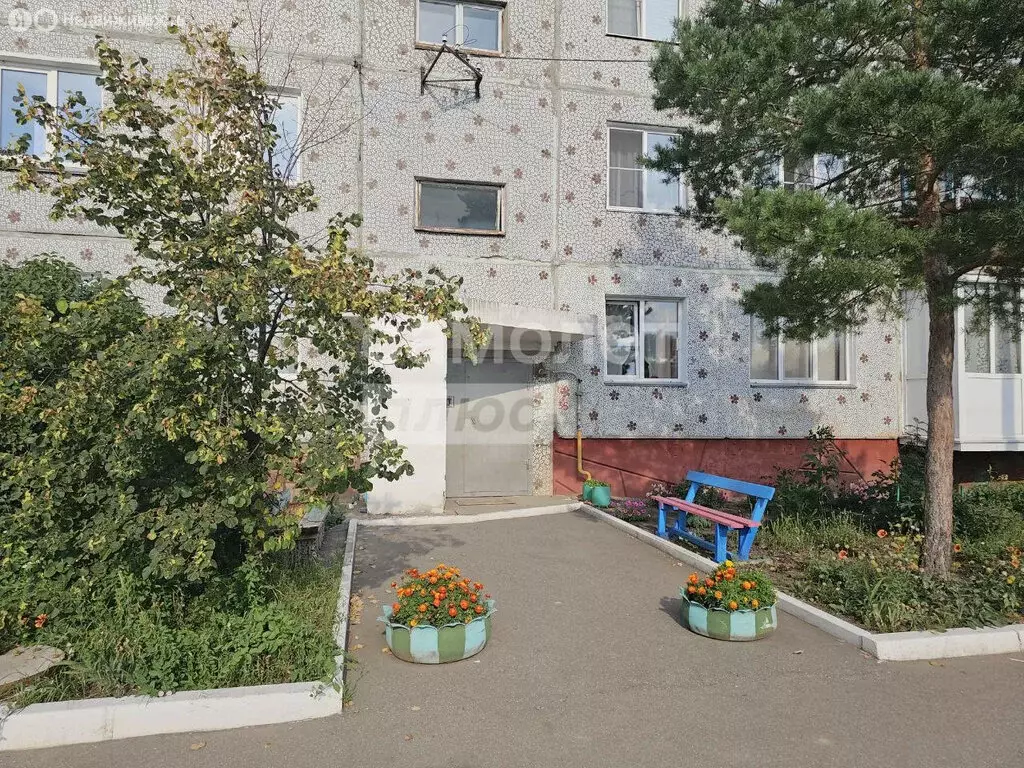 4-комнатная квартира: Кормиловка, улица Ленина, 113 (78.2 м) - Фото 0