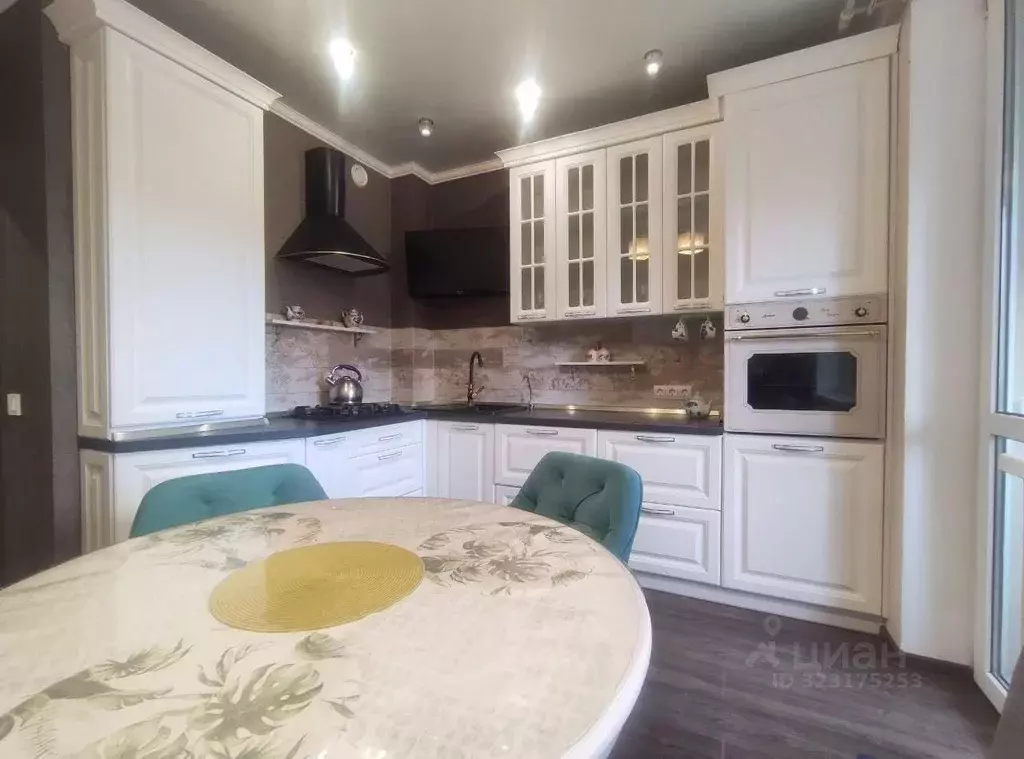 2-к кв. Калининградская область, Калининград ул. Согласия, 50А (65.0 ... - Фото 2