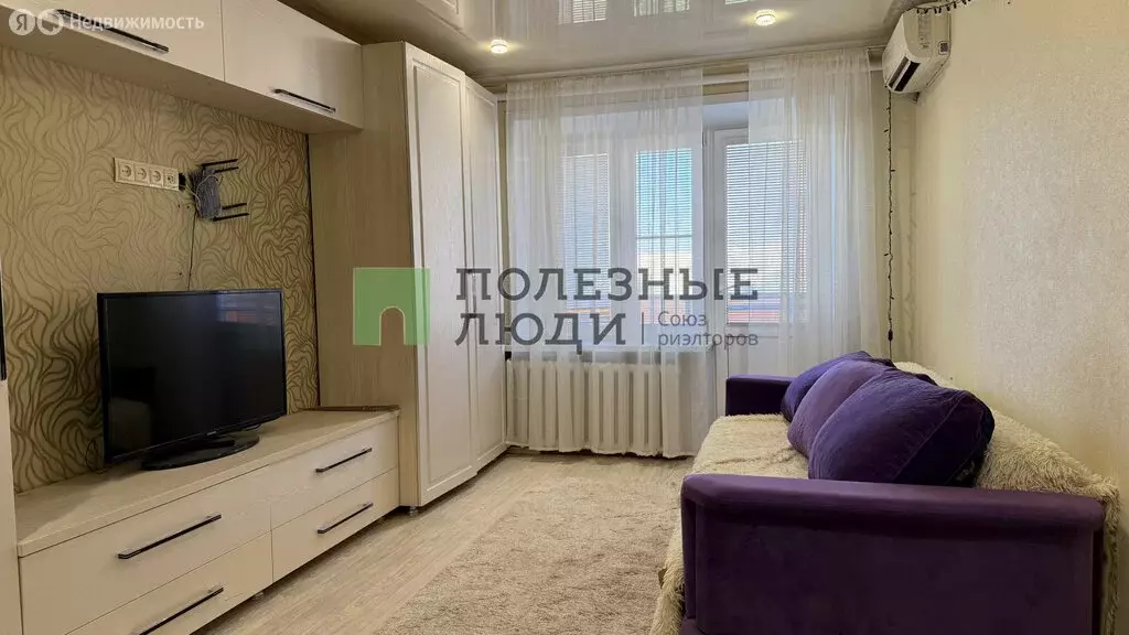 1-комнатная квартира: Астрахань, улица Николая Островского, 64 (32 м) - Фото 0