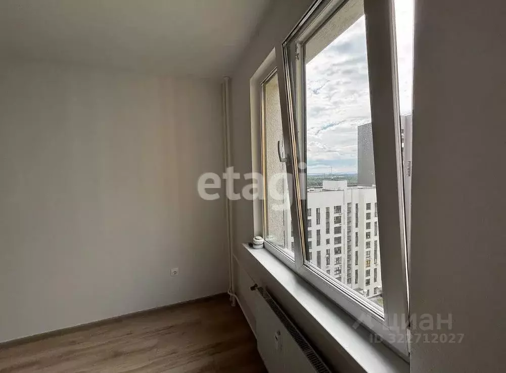 4-к кв. Курская область, Курск ул. Энгельса, 115/3 (83.8 м) - Фото 0