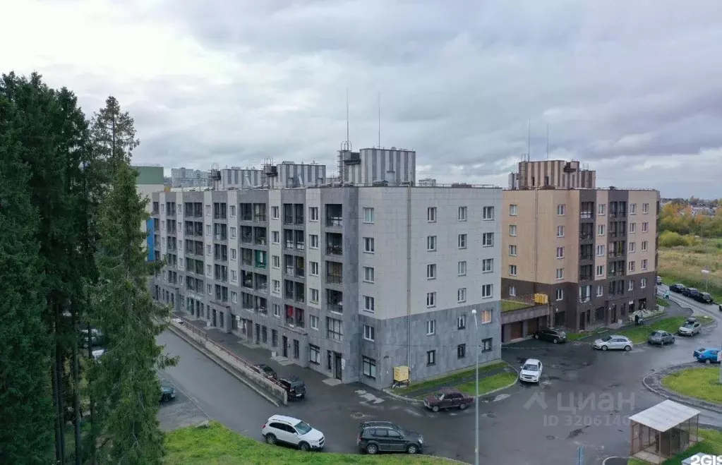 3-к кв. Карелия, Петрозаводск ул. Белинского, 17В (75.65 м) - Фото 0