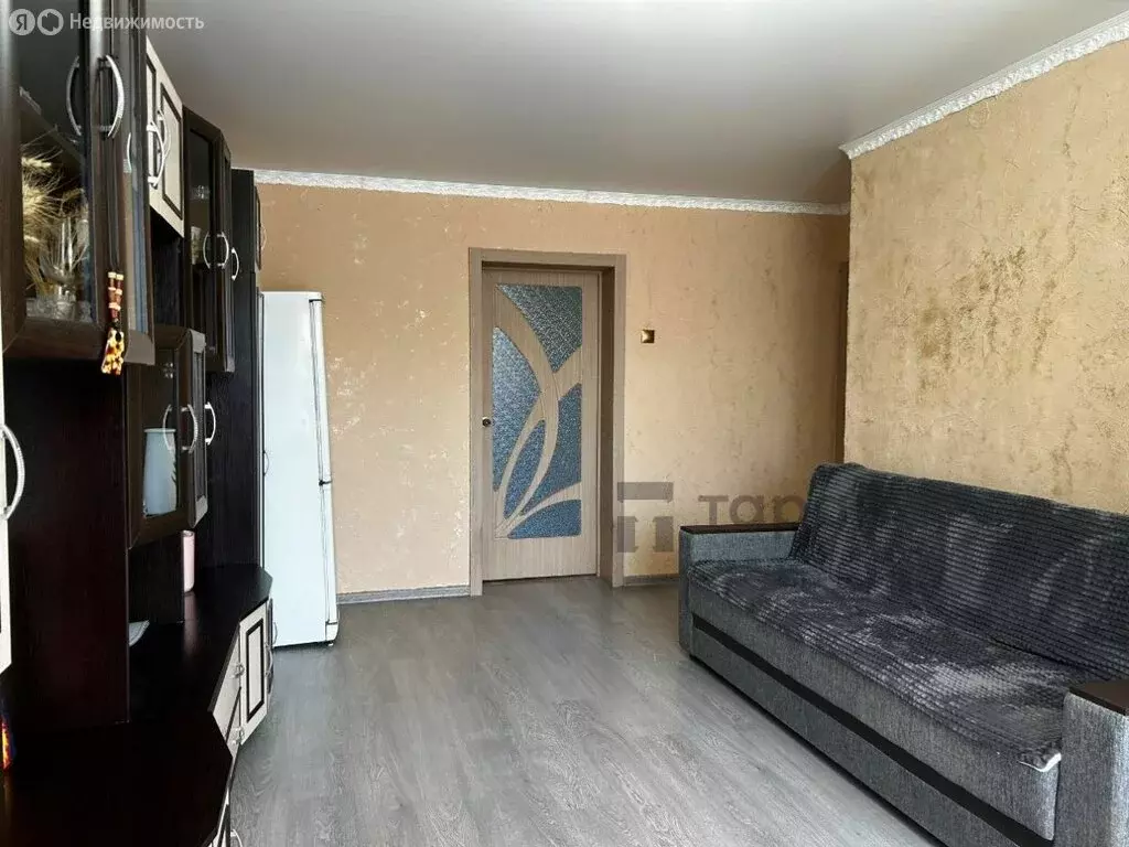 3-комнатная квартира: Копейск, улица Лизы Чайкиной, 42 (57.5 м) - Фото 1