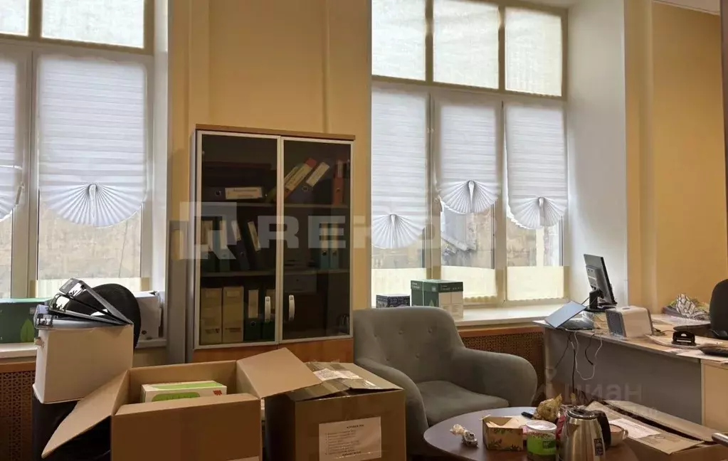 Офис в Санкт-Петербург Большая Морская ул., 3-5 (23 м) - Фото 1