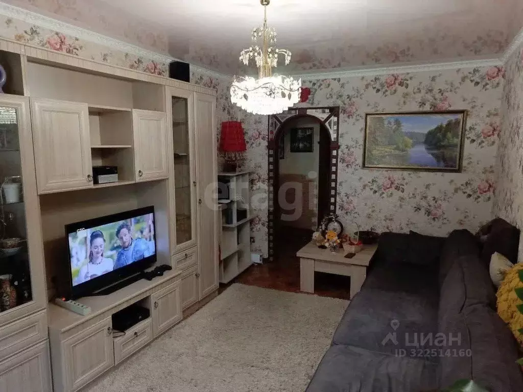 4-к кв. Курская область, Курск просп. Дружбы, 15 (76.8 м) - Фото 1