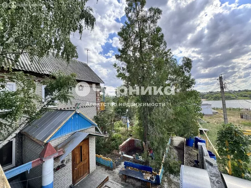 Дом в хутор Старая Станица, улица Ломоносова, 146 (99 м) - Фото 1