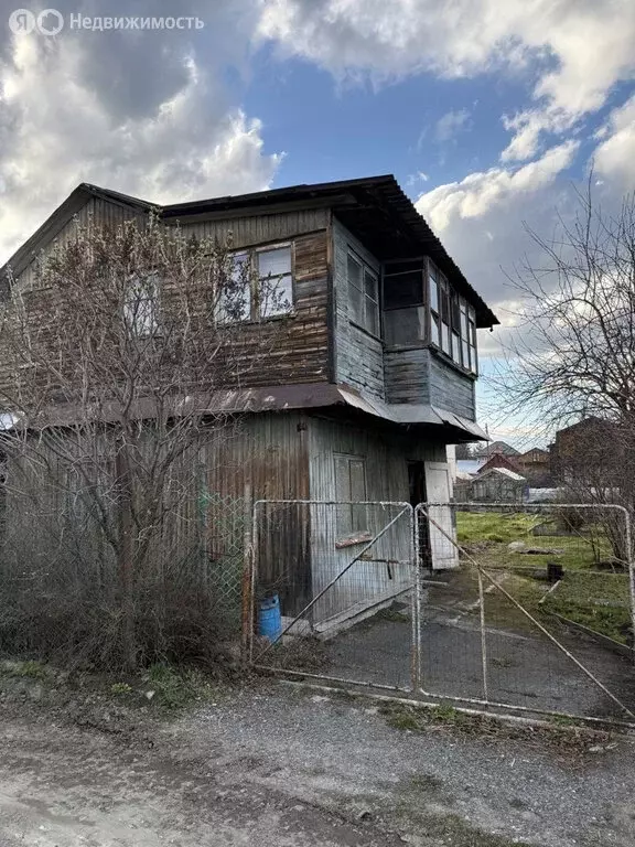 Дом в Свердловская область, 65К-3601000 ( м) - Фото 1