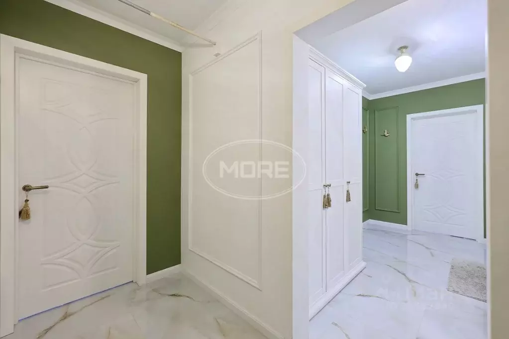 2-к кв. Калининградская область, Калининград Осенняя ул., 8 (60.0 м) - Фото 1