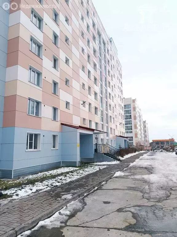 2-комнатная квартира: Петропавловск-Камчатский, Дальневосточная улица, ... - Фото 1