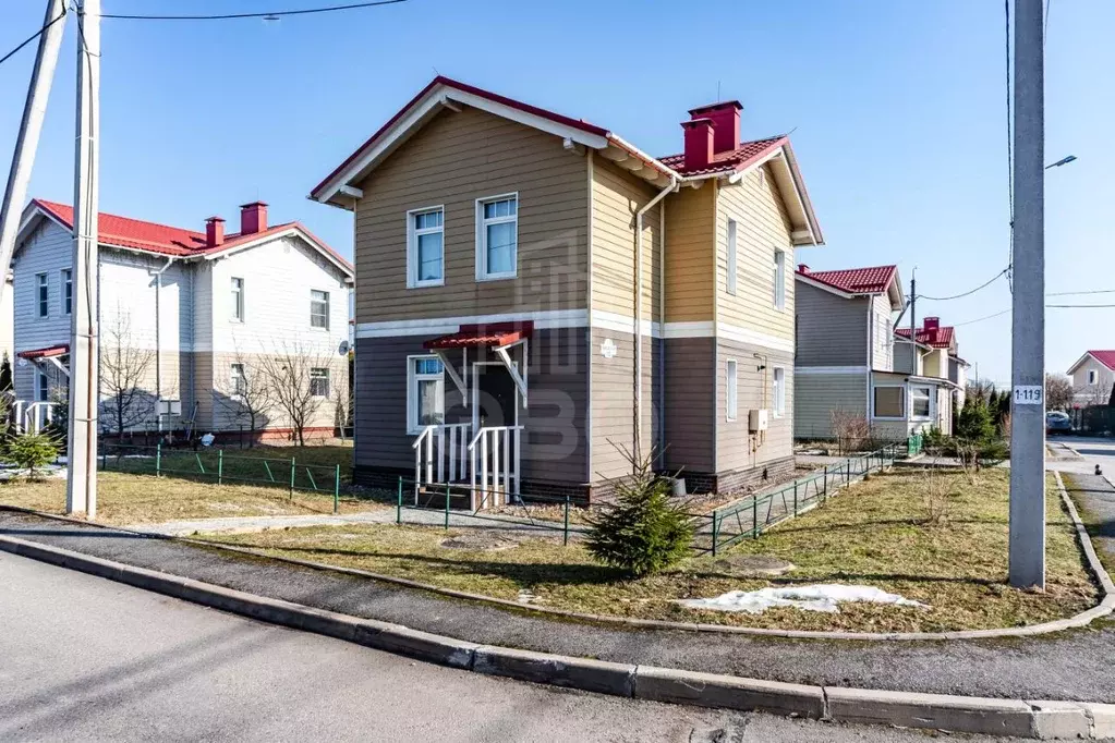 Коттедж в Ленинградская область, Гатчинский муниципальный округ, д. ... - Фото 1