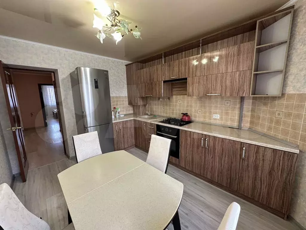 2-к. квартира, 65 м, 3/6 эт. - Фото 1