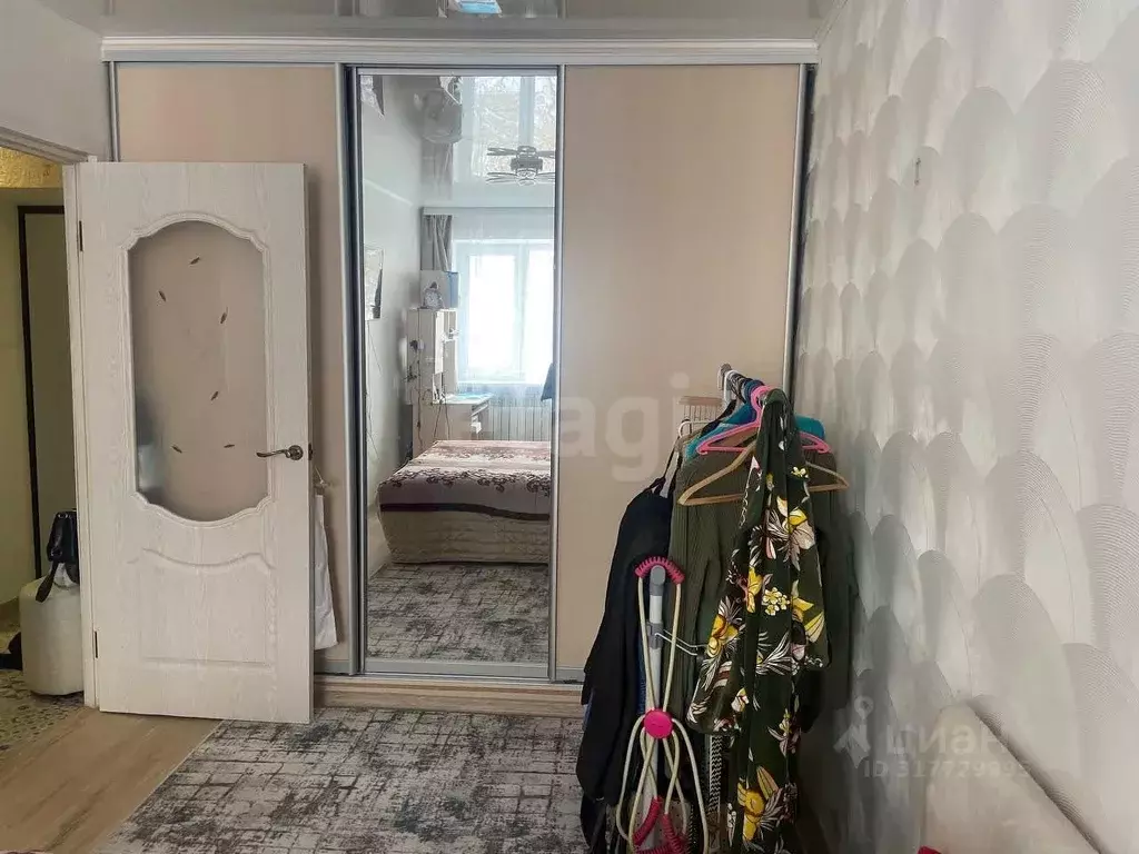 2-к кв. Крым, Симферополь ул. Тренева (45.0 м) - Фото 0