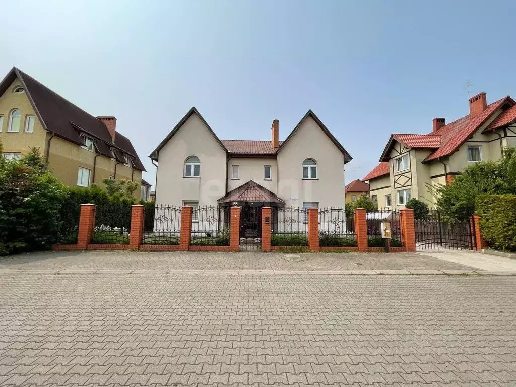 Дом в Калининградская область, Калининград Васильковая ул., 10 (230 м) - Фото 1