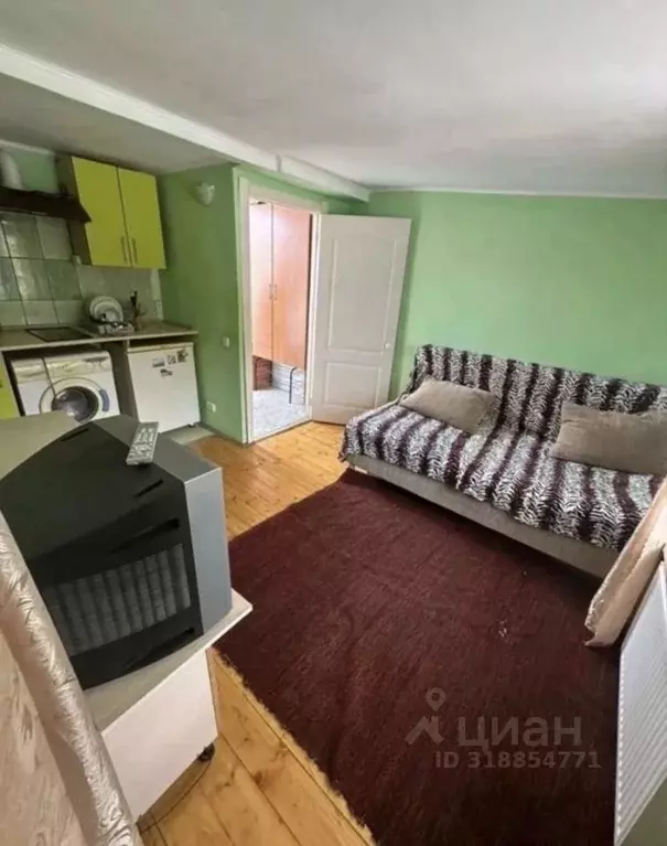 2-к кв. Крым, Феодосия ул. Русская, 65 (24.0 м) - Фото 1