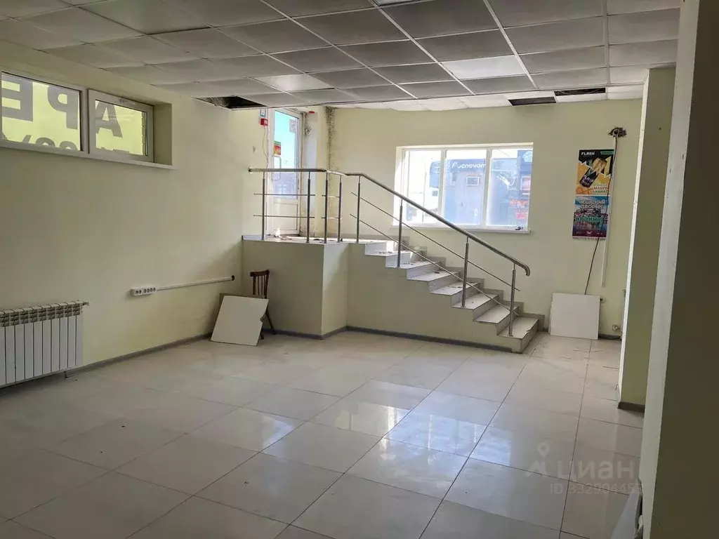Помещение свободного назначения в Краснодарский край, Ейск Красная ... - Фото 2
