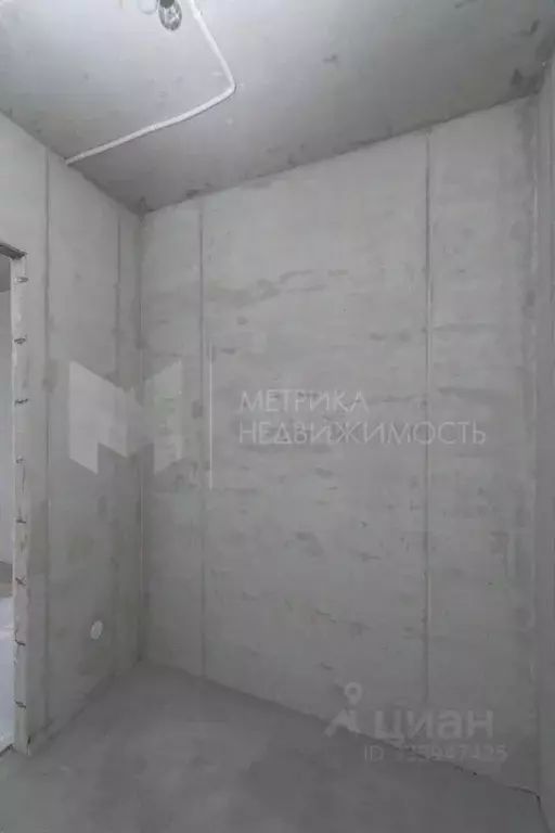 3-к кв. Тюменская область, Тюмень Харьковская ул., 72Б (62.6 м) - Фото 1