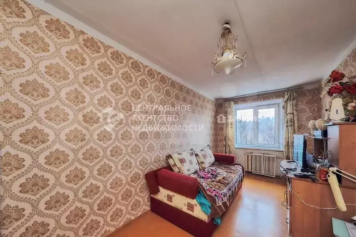 3-к. квартира, 59м, 5/5эт. - Фото 1