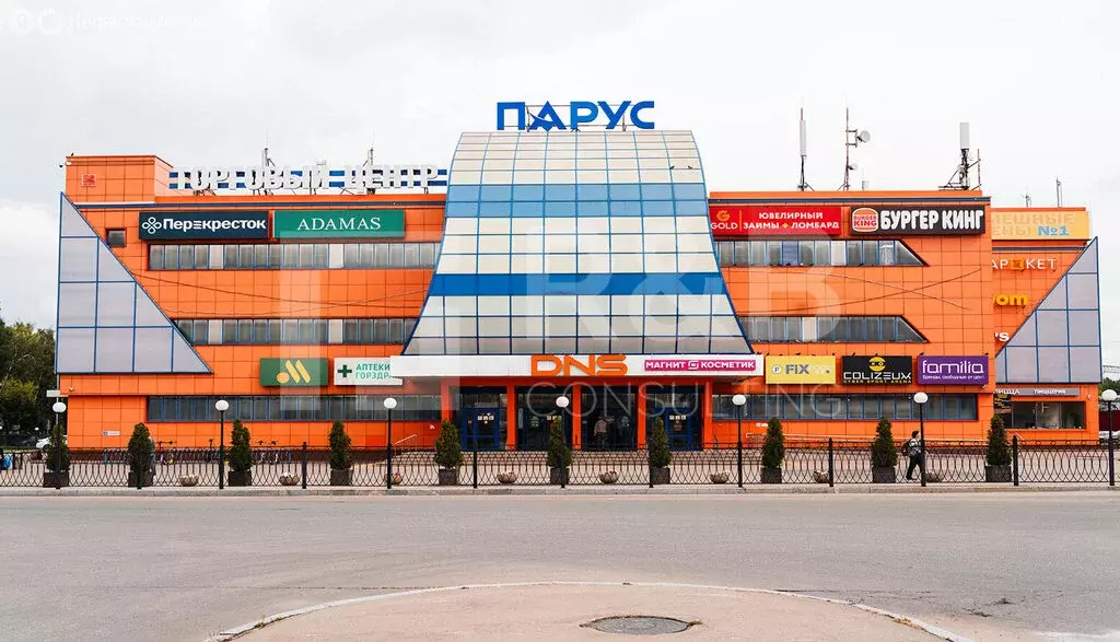 Помещение свободного назначения (215 м) - Фото 1