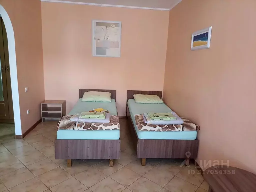 1-к кв. Крым, Феодосия ул. Галерейная, 15 (30.0 м) - Фото 0