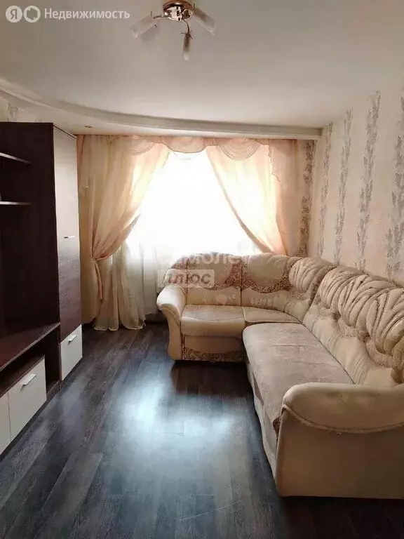 3-комнатная квартира: Омск, Космический проспект, 20 (72.7 м) - Фото 1