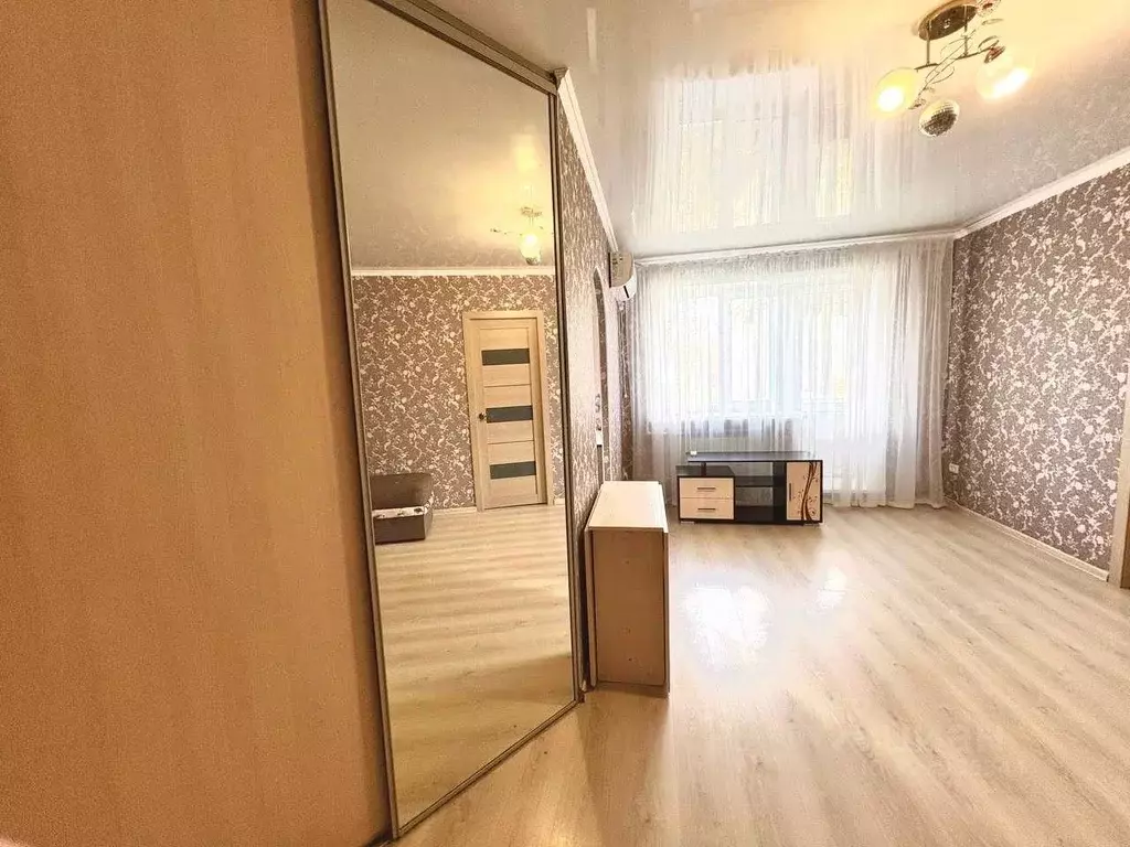 3-к кв. Оренбургская область, Оренбург просп. Гагарина, 2 (42.8 м) - Фото 2