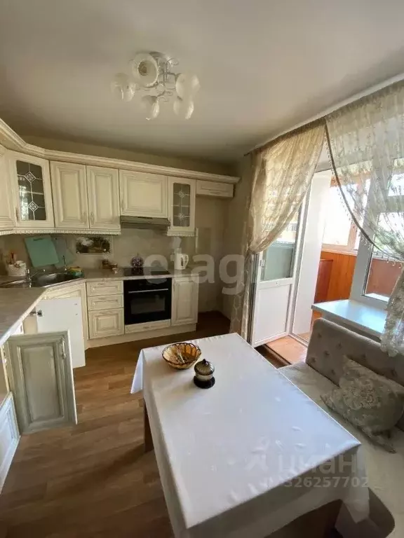 2-к кв. Амурская область, Благовещенск ул. Шимановского, 80 (65.8 м) - Фото 2