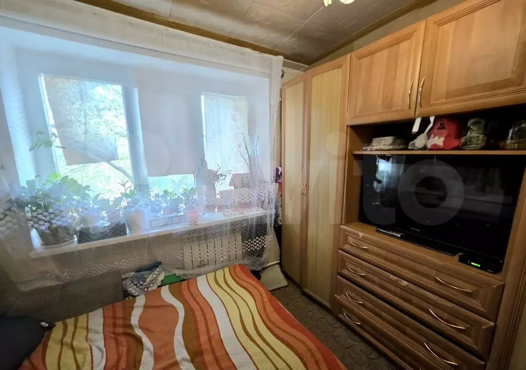 1-к. квартира, 32 м, 4/4 эт. - Фото 1