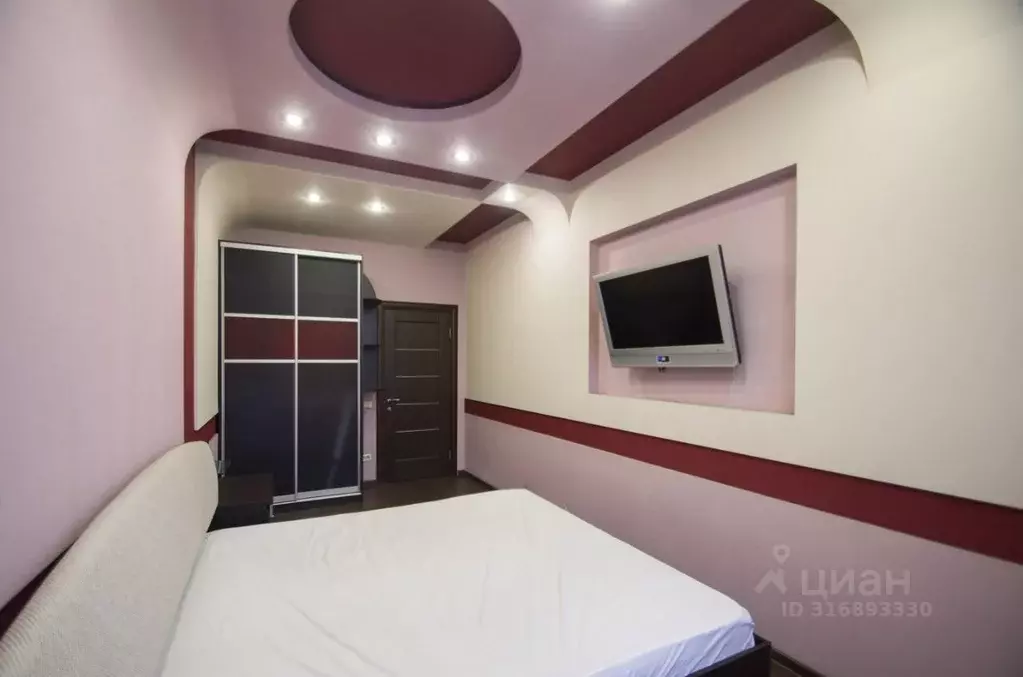 2-к кв. Омская область, Омск просп. Карла Маркса, 45 (78.5 м) - Фото 1