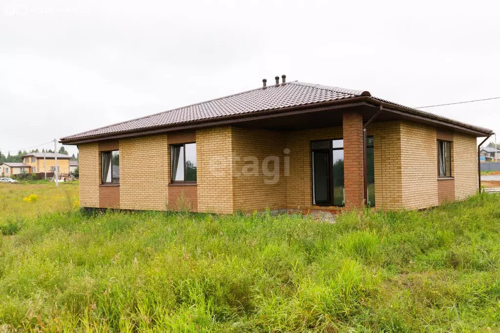 Дом в Завьяловский район, деревня Старый Чультем, Виноградная улица ... - Фото 1