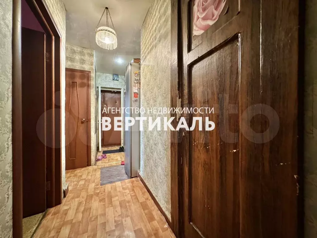 Комната 15 м в 2-к., 2/5 эт. - Фото 0