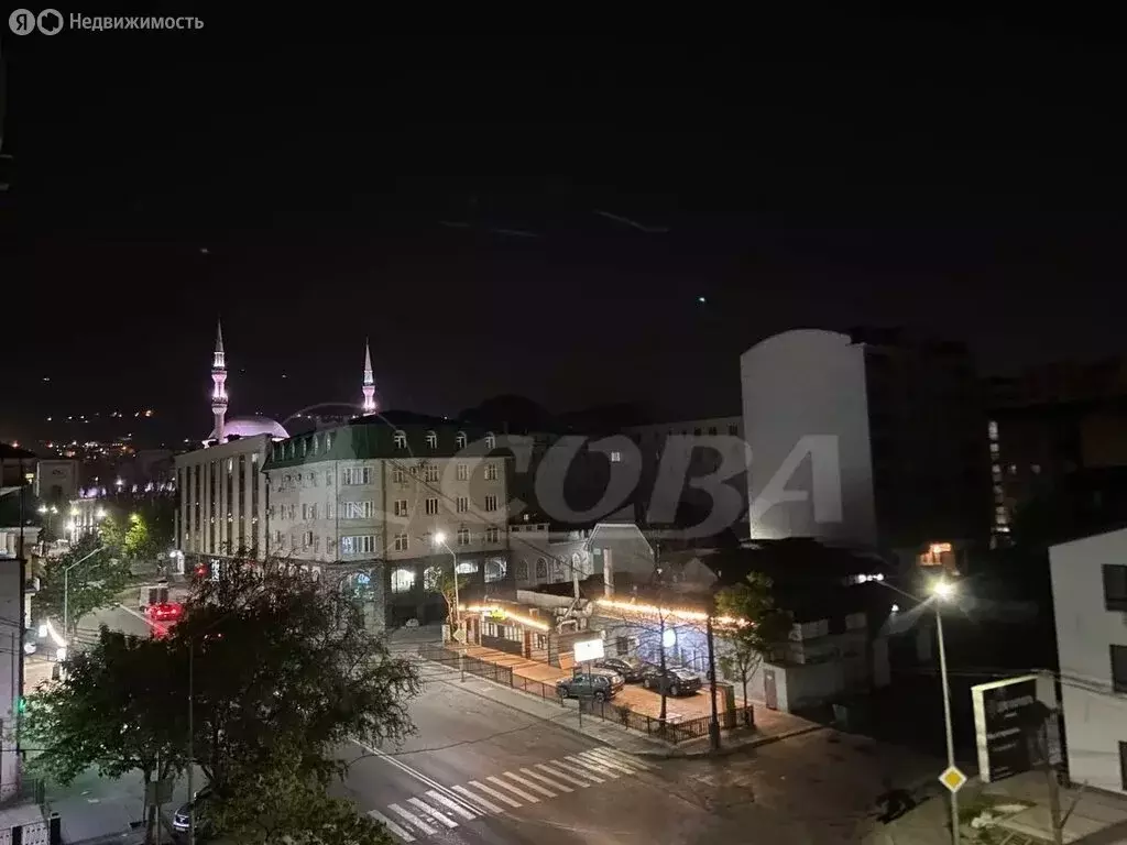 4-комнатная квартира: Махачкала, улица Дахадаева, 105 (93 м) - Фото 1