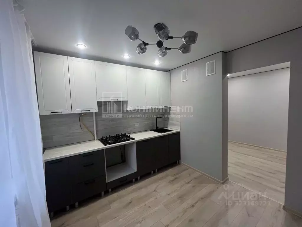 2-к кв. Владимирская область, Ковров Моховая ул., 2/8 (53.7 м) - Фото 1