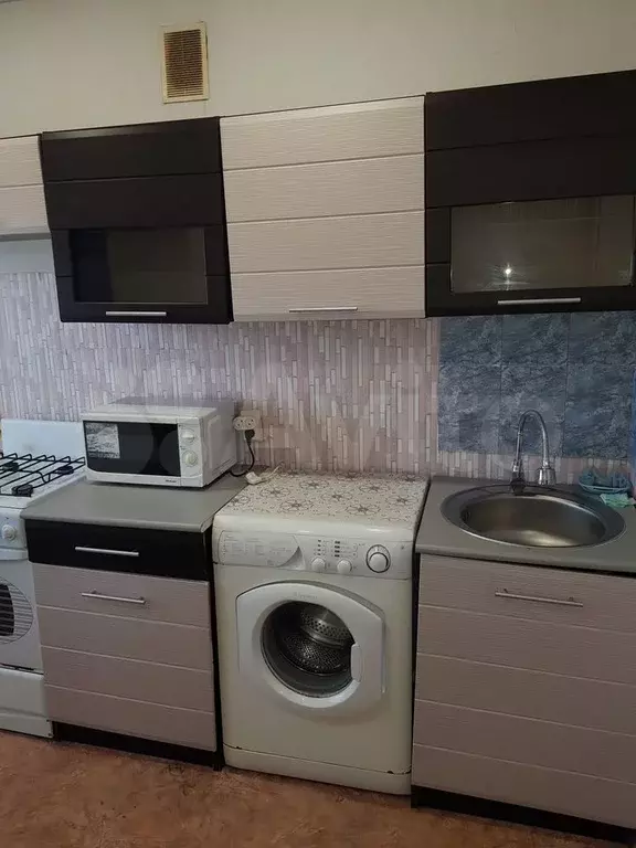 1-к. квартира, 43 м, 9/10 эт. - Фото 0
