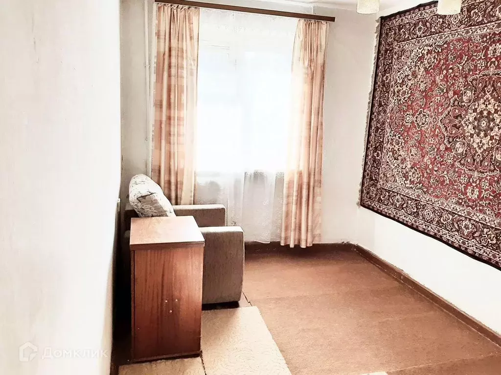 Продаётся 4-к квартира, 62.4 м - Фото 1