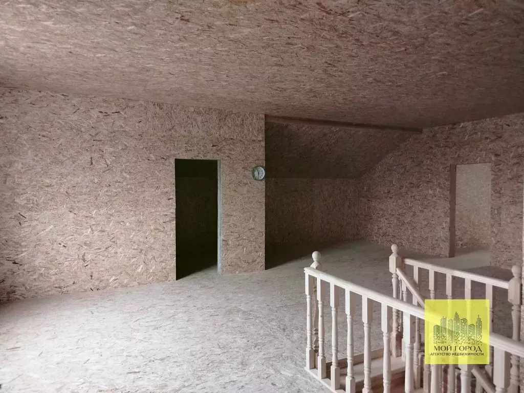 Дом в Ханты-Мансийский АО, Пыть-Ях ул. Мира, 32 (273 м) - Фото 1