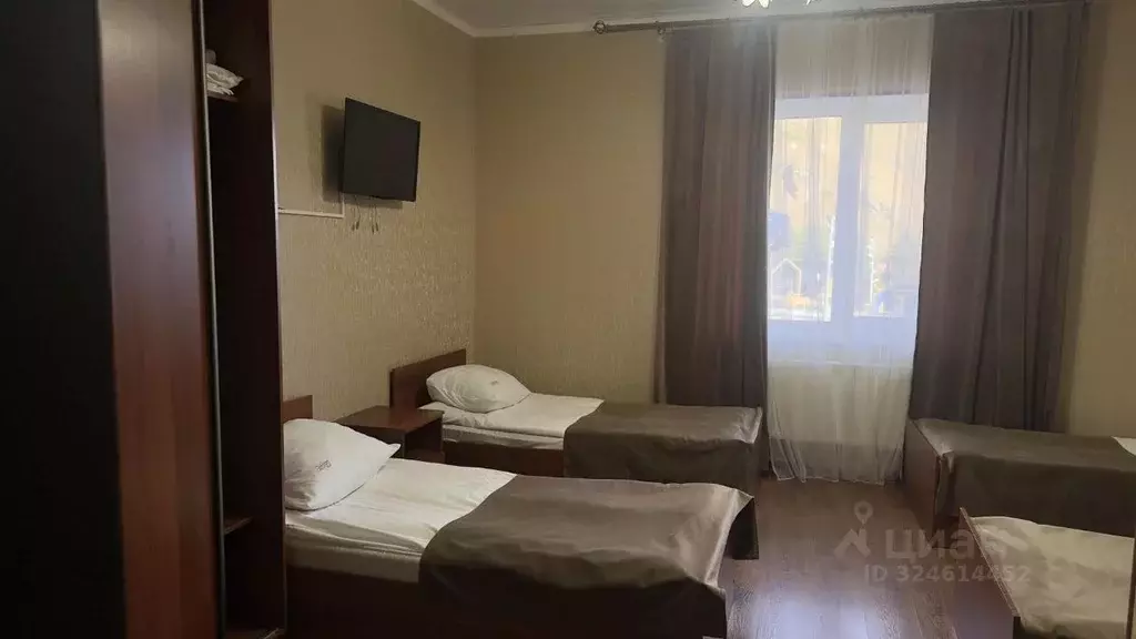 Комната Кабардино-Балкария, Эльбрусский район, с. Терскол ул. Азау, 4 ... - Фото 1