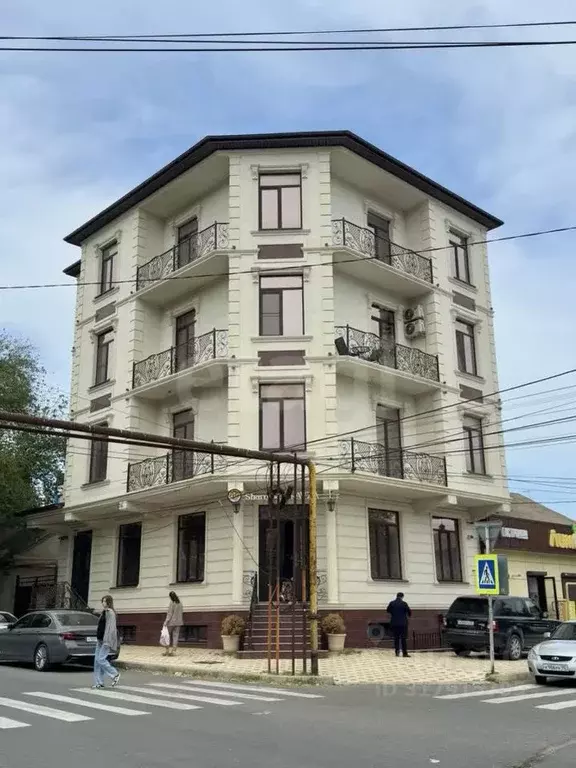 3-к кв. Дагестан, Махачкала ул. Даниялова, 75Ж (117.0 м) - Фото 0